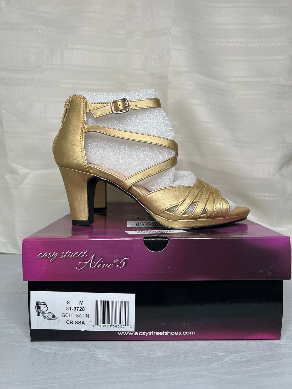 Easy Street Crissa Platform Dress Sandals Gold Satin Womens Size 8M
